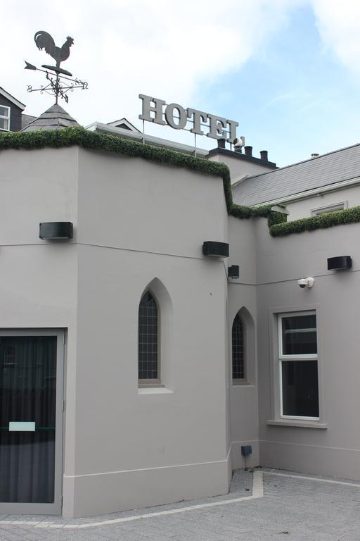 The Enniskillen Hotel And Motel Bagian luar foto